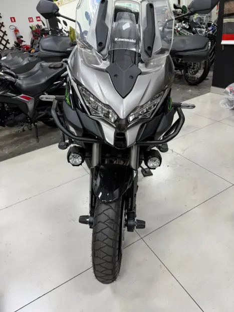 KAWASAKI Versys Grand Tourer 1000 , Foto 2