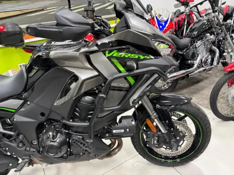KAWASAKI Versys Grand Tourer 1000 , Foto 10