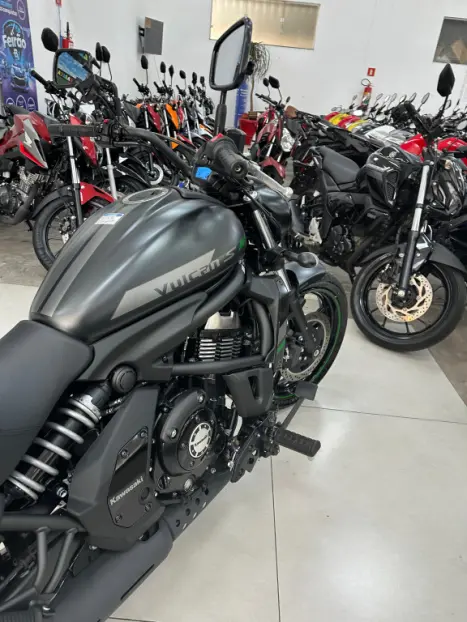 KAWASAKI Vulcan 650 S , Foto 8