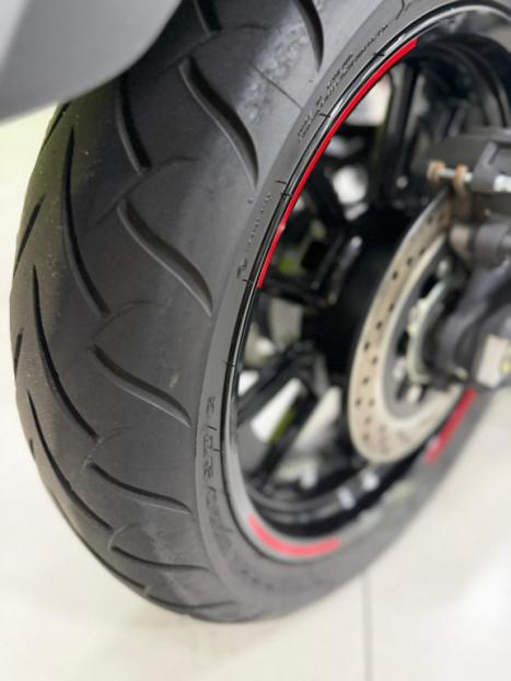 KAWASAKI Vulcan 650 S , Foto 4