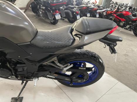 KAWASAKI Z 300 , Foto 3 KAWASAKI Z 300 , Foto 3