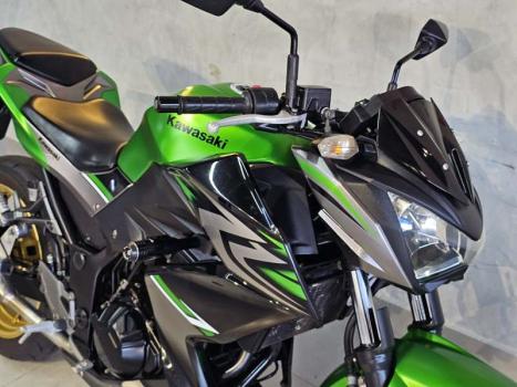 KAWASAKI Z 300 ABS, Foto 3
