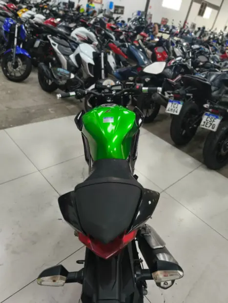 KAWASAKI Z 300 ABS, Foto 8