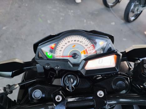 KAWASAKI Z 300 ABS, Foto 2
