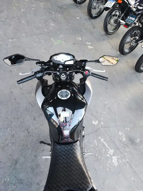 KAWASAKI Z 300 ABS, Foto 9