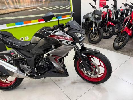 KAWASAKI Z 300 ABS, Foto 5