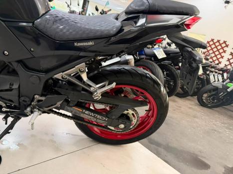 KAWASAKI Z 300 ABS, Foto 10