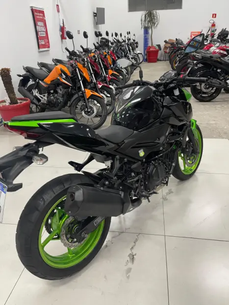 KAWASAKI Z 400 ABS, Foto 11 KAWASAKI Z 400 ABS, Foto 11