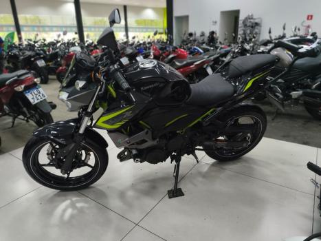 KAWASAKI Z 400 ABS, Foto 7