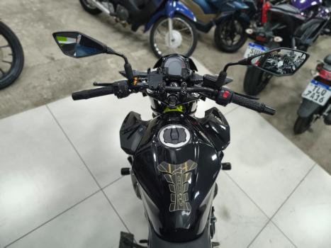 KAWASAKI Z 400 ABS, Foto 10