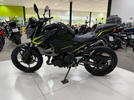 KAWASAKI Z 400 ABS, Foto 9