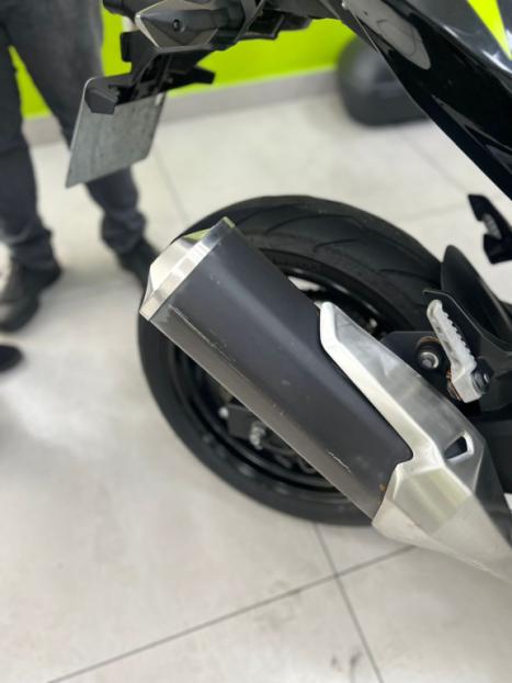 KAWASAKI Z 400 ABS, Foto 11