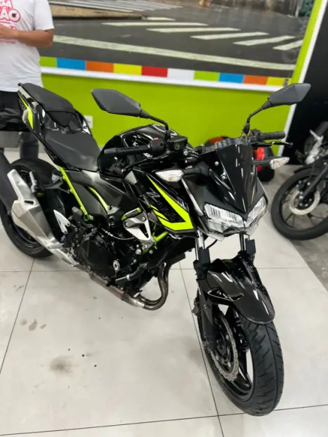 KAWASAKI Z 400 ABS, Foto 13