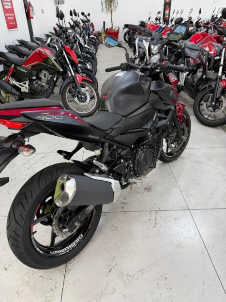 KAWASAKI Z 400 ABS, Foto 10