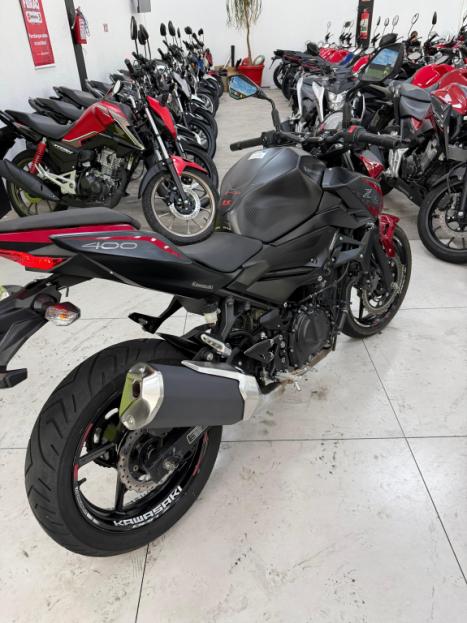 KAWASAKI Z 400 ABS, Foto 11