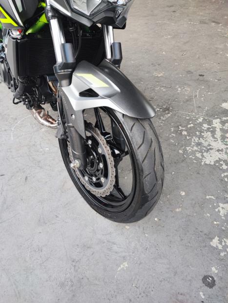 KAWASAKI Z 400 ABS, Foto 9
