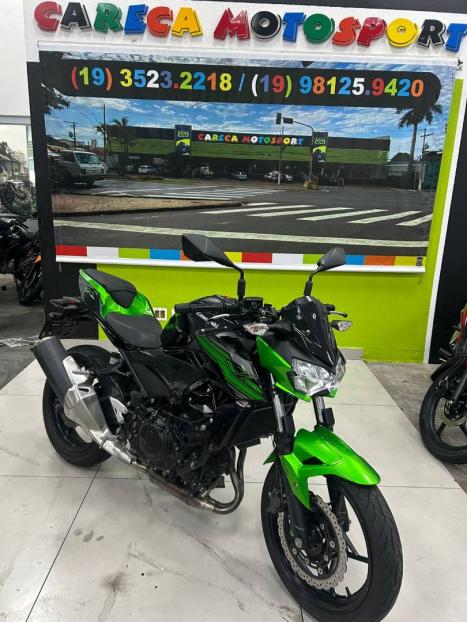 KAWASAKI Z 400 ABS, Foto 1