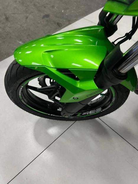 KAWASAKI Z 400 ABS, Foto 12