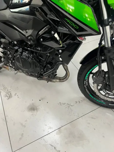 KAWASAKI Z 400 ABS, Foto 12