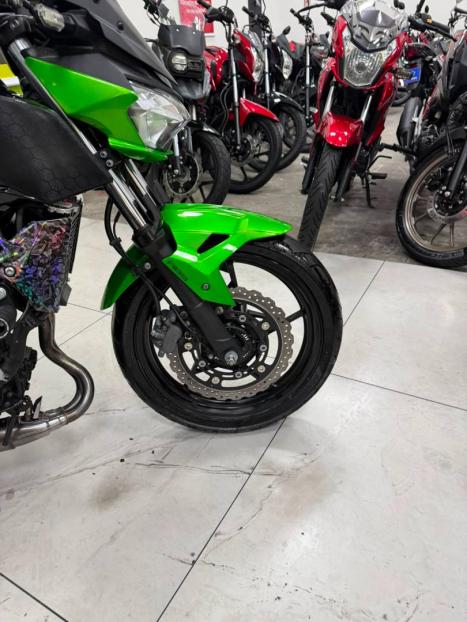 KAWASAKI Z 400 ABS, Foto 7