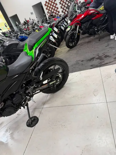 KAWASAKI Z 400 ABS, Foto 13