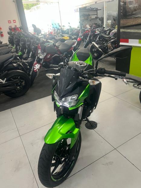 KAWASAKI Z 400 ABS, Foto 5