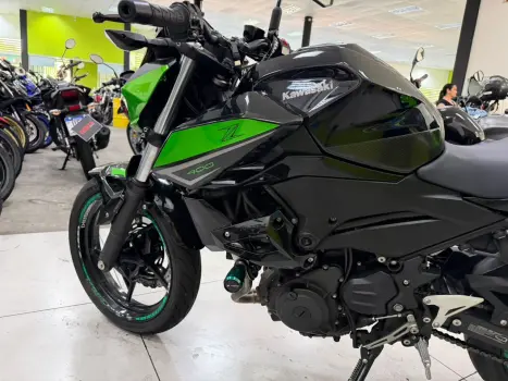 KAWASAKI Z 400 ABS, Foto 13