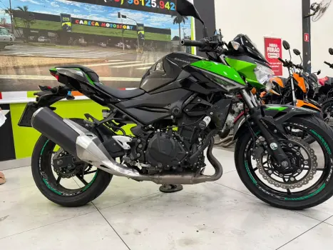 KAWASAKI Z 400 ABS, Foto 14