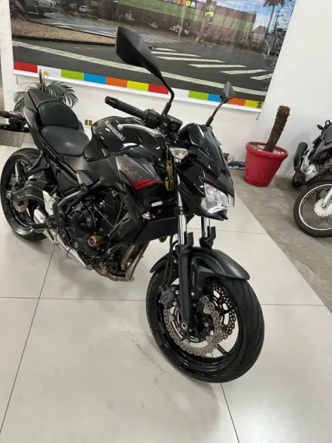 KAWASAKI Z 650 ABS, Foto 8