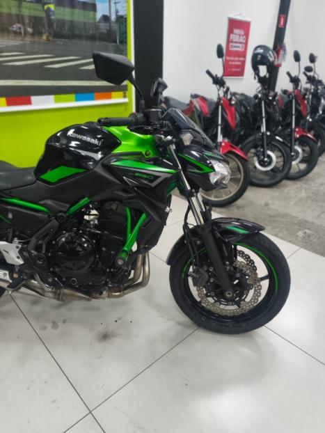 KAWASAKI Z 650 ABS, Foto 2
