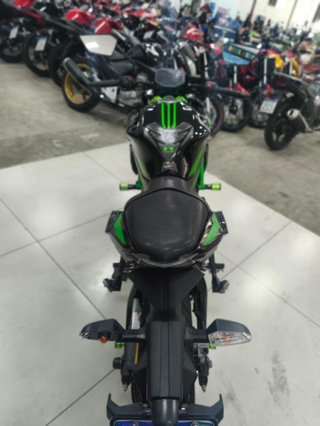 KAWASAKI Z 650 ABS, Foto 4