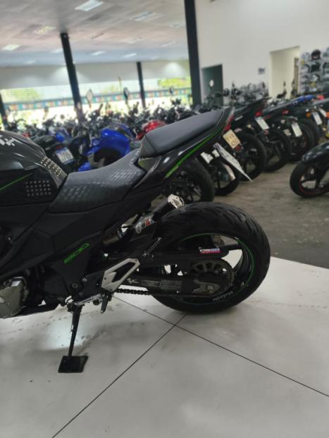 KAWASAKI Z 800 , Foto 9