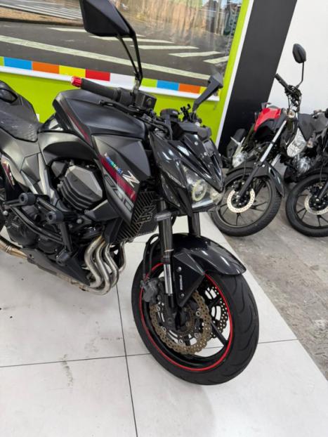 KAWASAKI Z 800 , Foto 9