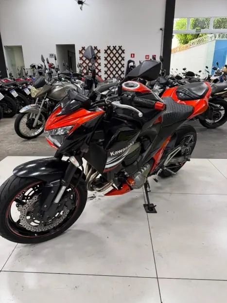 KAWASAKI Z 800 , Foto 8