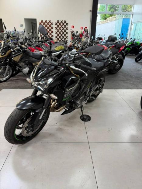 KAWASAKI Z 800 , Foto 9