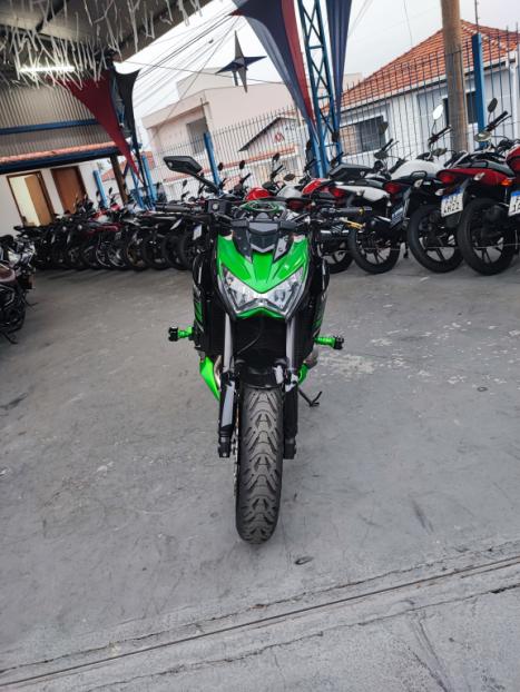 KAWASAKI Z 800 , Foto 4