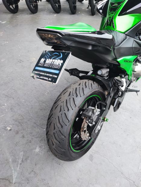 KAWASAKI Z 800 , Foto 6