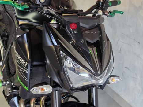 KAWASAKI Z 800 , Foto 3