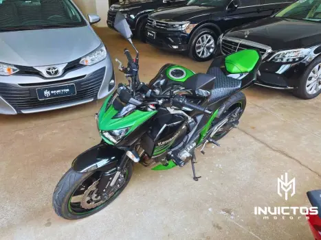 KAWASAKI Z 800 ABS, Foto 4