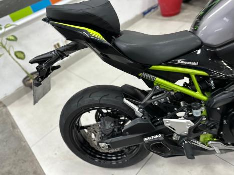 KAWASAKI Z 900 ABS, Foto 3 KAWASAKI Z 900 ABS, Foto 3