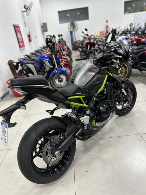 KAWASAKI Z 900 ABS, Foto 6 KAWASAKI Z 900 ABS, Foto 6