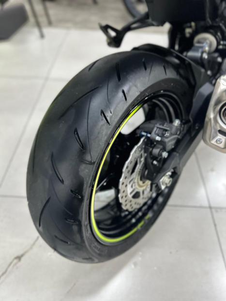 KAWASAKI Z 900 ABS, Foto 4