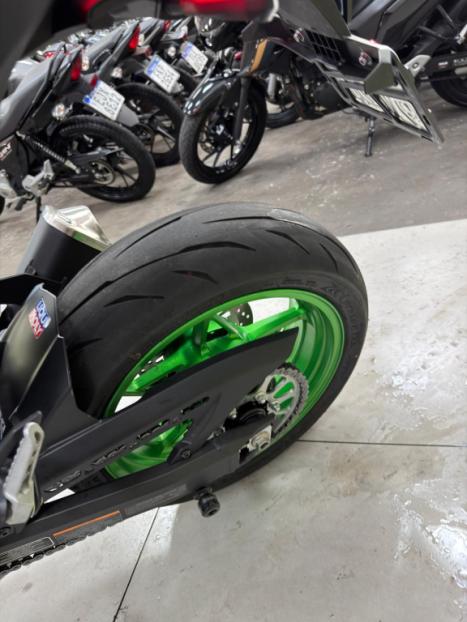 KAWASAKI Z 900 ABS, Foto 3