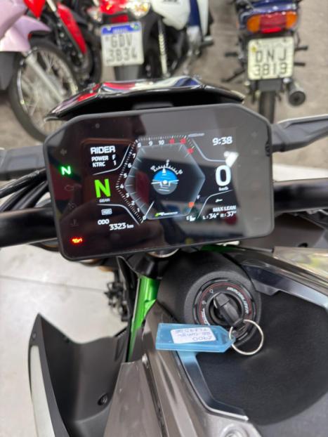 KAWASAKI Z 900 ABS, Foto 8