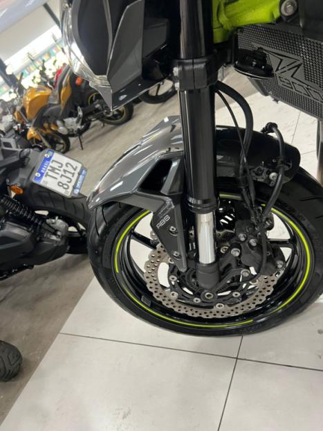 KAWASAKI Z 900 ABS, Foto 3