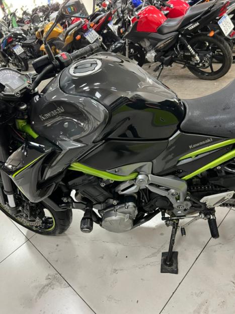 KAWASAKI Z 900 ABS, Foto 8