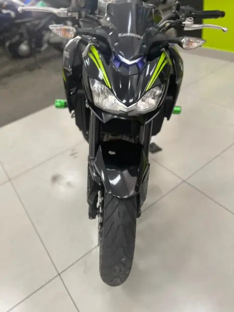 KAWASAKI Z 900 ABS, Foto 6