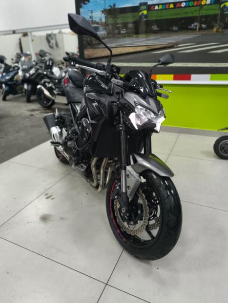 KAWASAKI Z 900 ABS, Foto 4