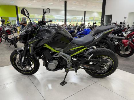 KAWASAKI Z 900 ABS, Foto 4