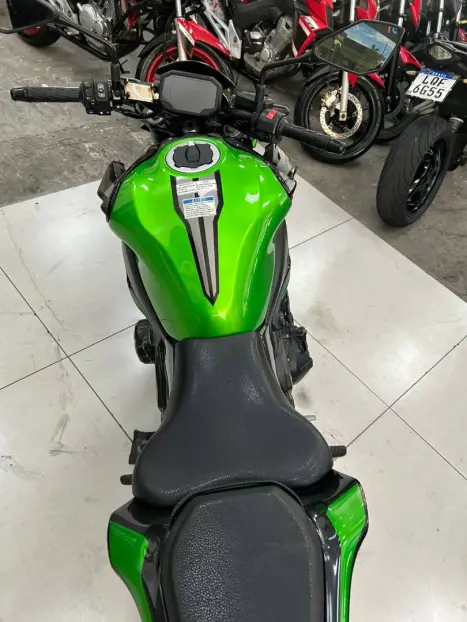 KAWASAKI Z 900 ABS, Foto 3